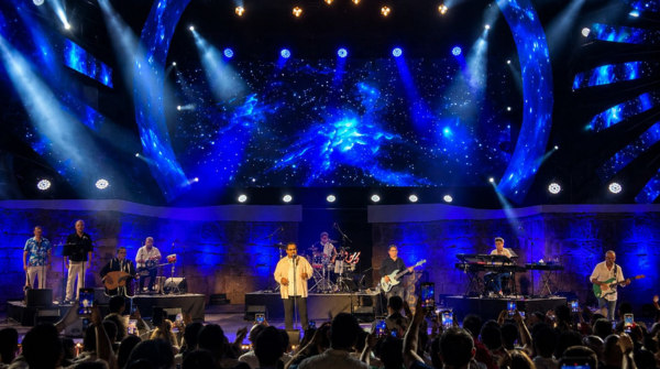 A Night of Loyalty and Belonging: Cheb Khaled Renews His Vow to Carthage with Timeless Charisma